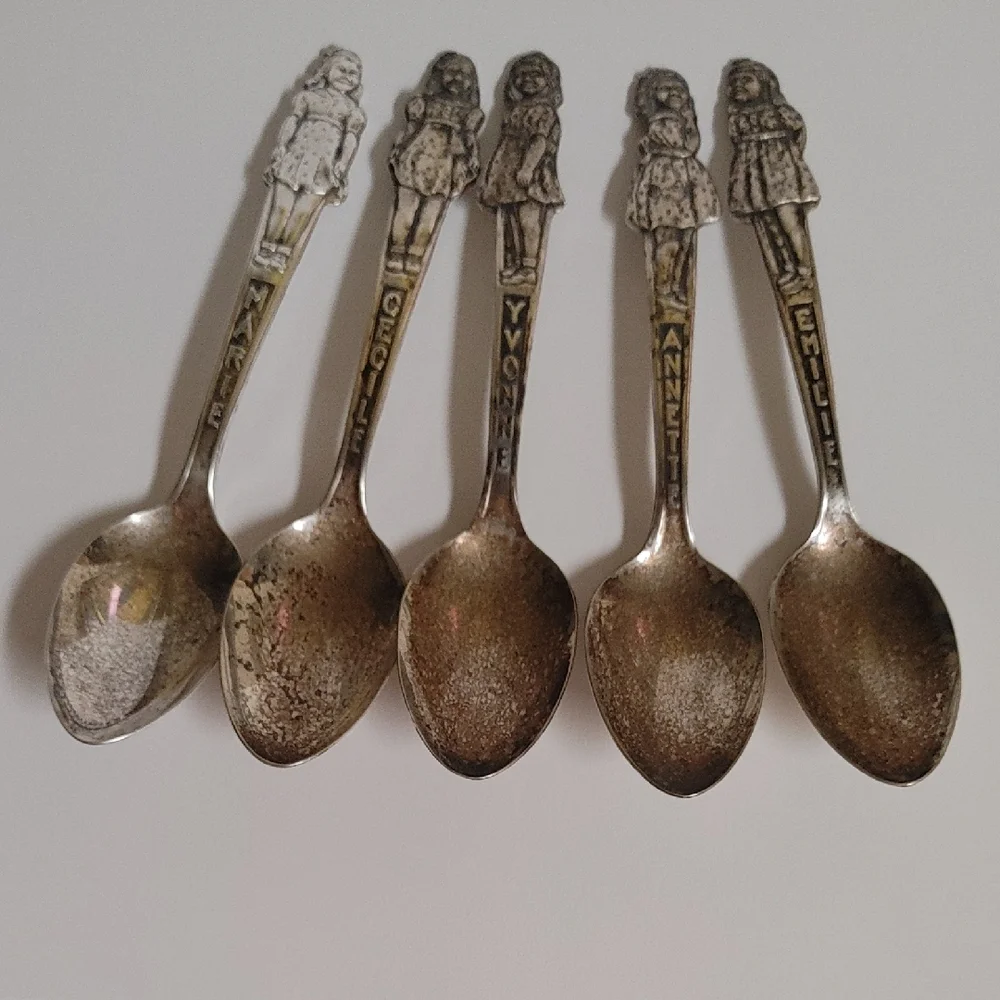 Full Set Carlton Silver Plate Dionne Quintuplets Spoons